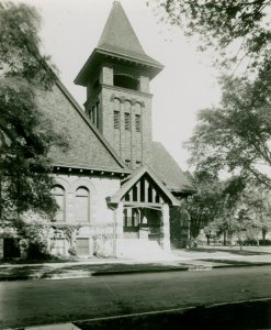 Pilgrim Congregational Church, Oak Park, Illinois, early 20th century (NBY 845)