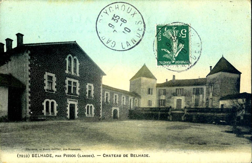 Pissos (Landes) - château de Belhade 1