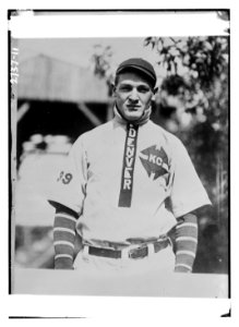 Pitcher Johnny King, Denver LCCN2014693349