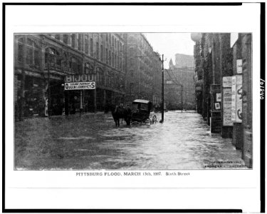 Pittsburg flood, March 15th, 1907. Sixth Street LCCN90713926