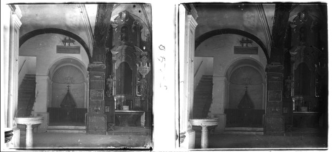 Pila baptismal i torn a Santa Maria d'Inca