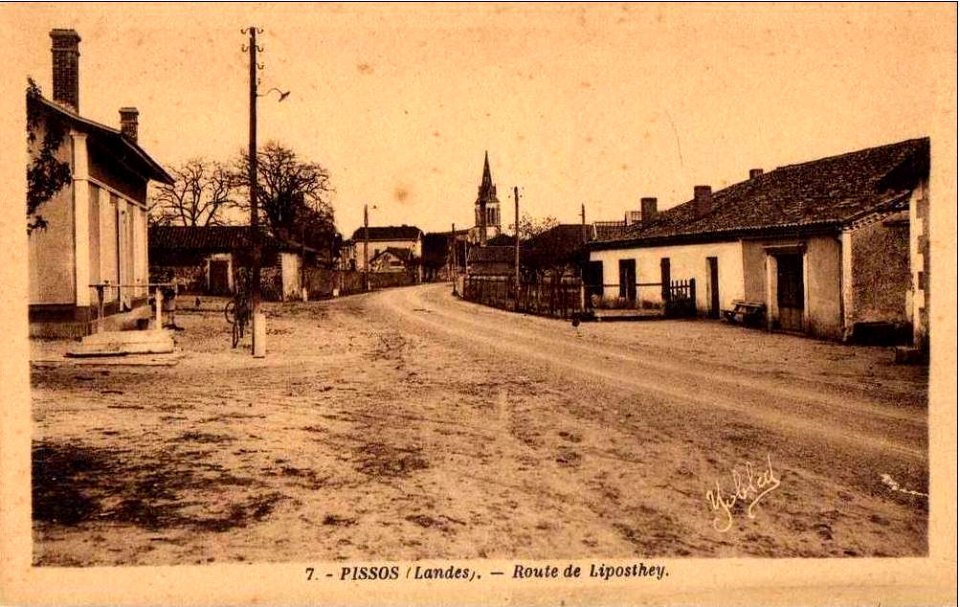 Pissos (Landes) - avenue de Lipostey 2