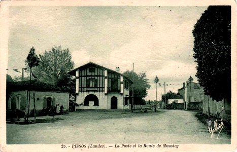Pissos (Landes) - La Poste 3