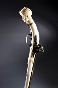 Pistol med krigar huvud - Skoklosters slott - 86786
