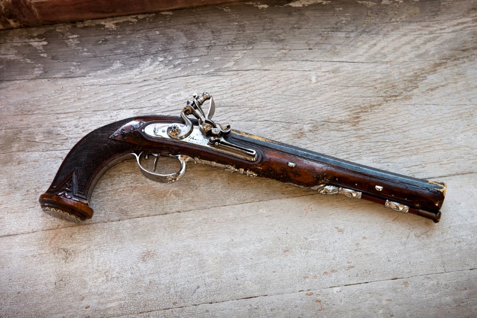 Pistol. Flintlås. Vapen. Skjutvapen - Skoklosters slott - 85952