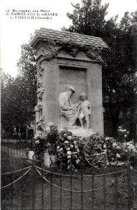Pineuilh - Monument aux morts