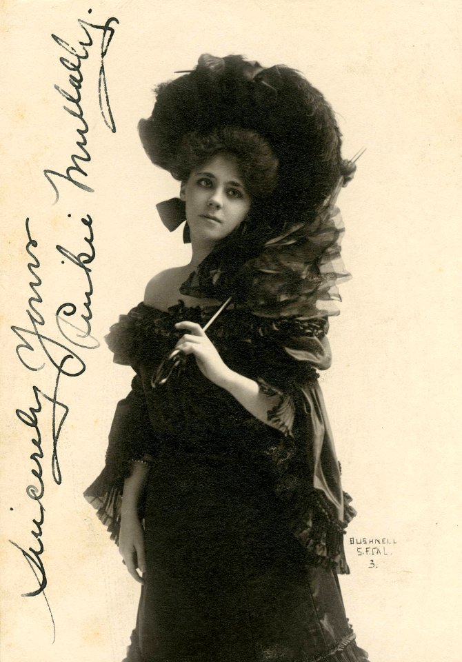 Pinkie Mullally, stage actress (SAYRE 7035)