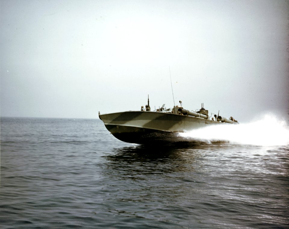 PT-333 training off New York in August 1943