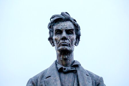 Man lincoln president