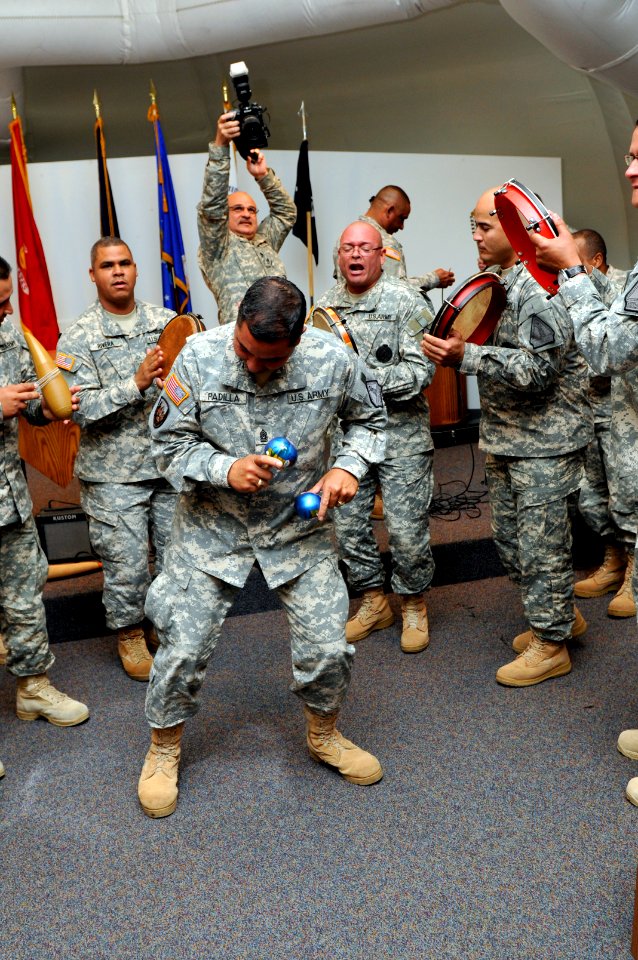 Puerto Rico Army National Guard (TAG) Maj. Gen Antonio Vicens visits JTF Guantanamo DVIDS352673