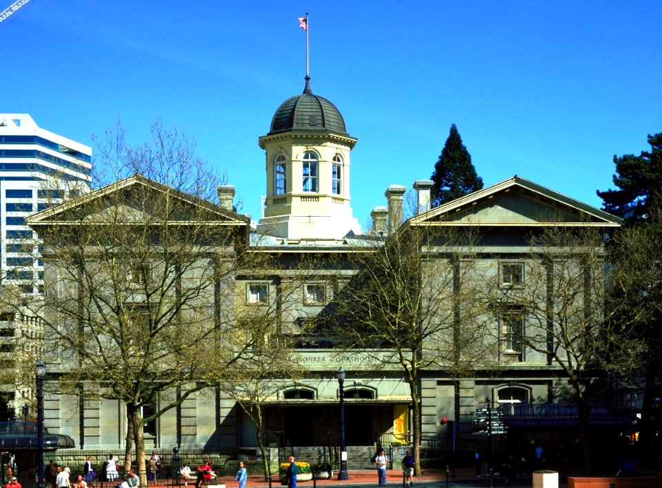 Pioneer Courthouse 2005