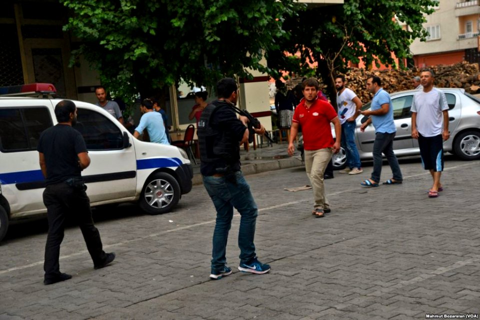 PKK attack in Diyarbakır (2)