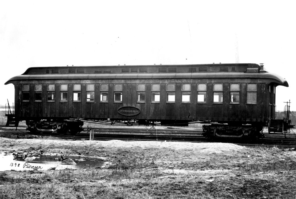 Pullman car exterior