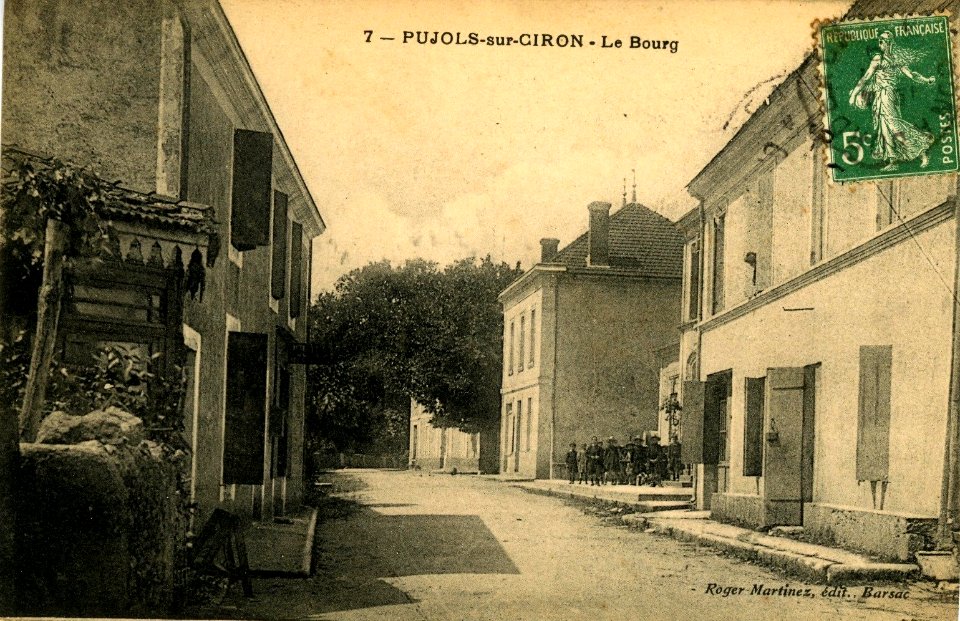 Pujols-sur-Ciron Bourg 3