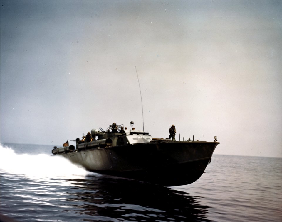 PT-332 training off New York in August 1943