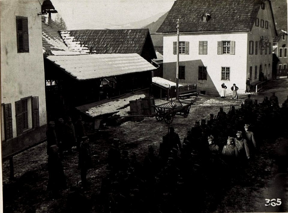 Pustertal, Defilierung des Standschützenbaons Passeier. (BildID 15580491)