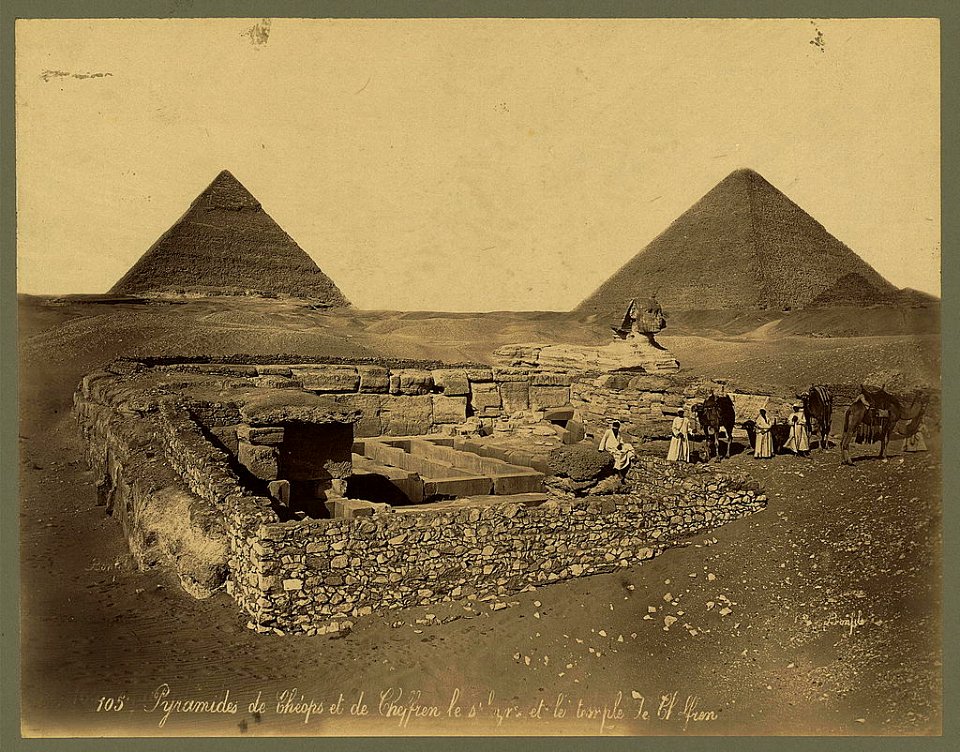 Pyramides de Chéops et de Cheffren, le sphynx, et la temple de Cheffren - Bonfils. LCCN2004666849
