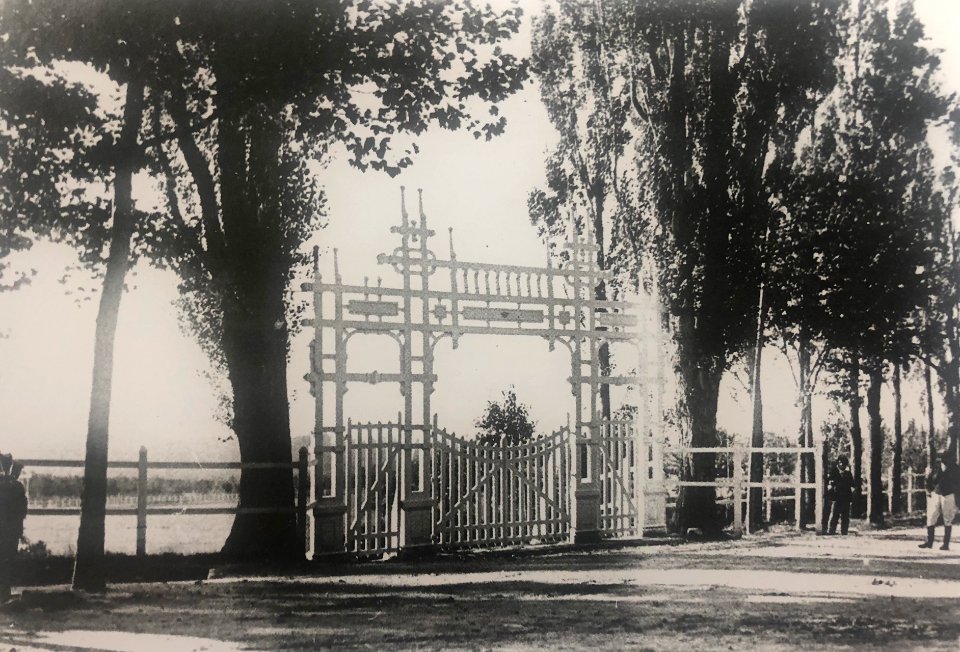 Puerta polo en La Granja