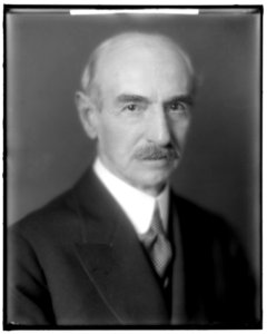 PUTNAM, HERBERT LCCN2016860842