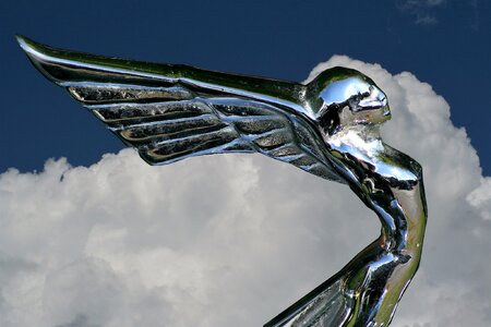 Metal sculpture gray lady