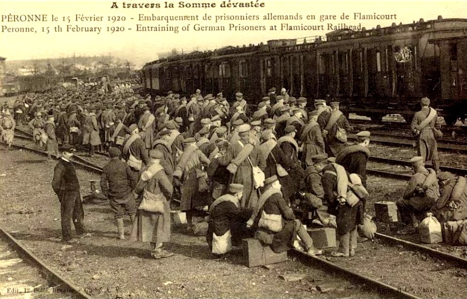Péronne-Flamicourt (80), embarquement de prisonniers de guerre en 1920