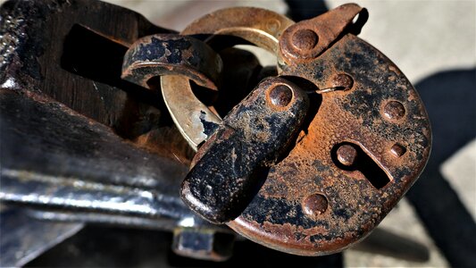 Rusted lock roundhouse photo