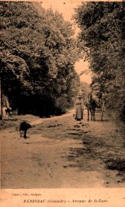 Périssac - avenue de la Gare