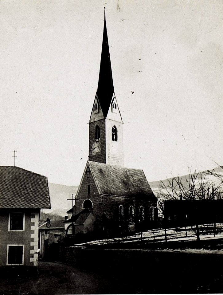 Pustertal, Schabs mit Kirche. (BildID 15580287)