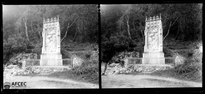 Quart Misteri de Goig del Rosari Monumental de Montserrat al camí de la Santa Cova (AFCEC VINTRO B 00101)
