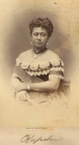 Queen Kapiolani, photograph by Menzies Dickson (Bonhams)