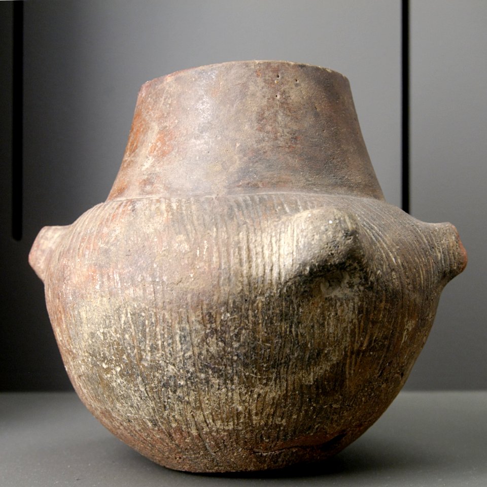 Pyxis Louvre MNE1063