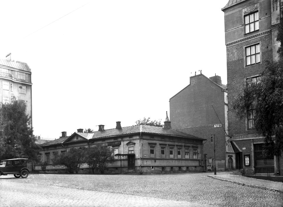 Punavuorenkatu 2. Fredrikintori - N25653 (hkm.HKMS000005-km003yfu)