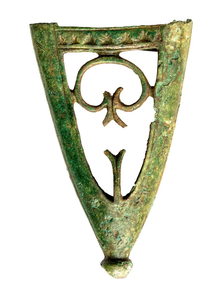 Puntbeschermer (schedebeslag) van een gladius in brons, 40 tot 150 NC, vindplaats- Wijshagen, De Rieten, 1987, cultusplaats, collectie Gallo-Romeins Museum Tongeren, 87.Wh.223