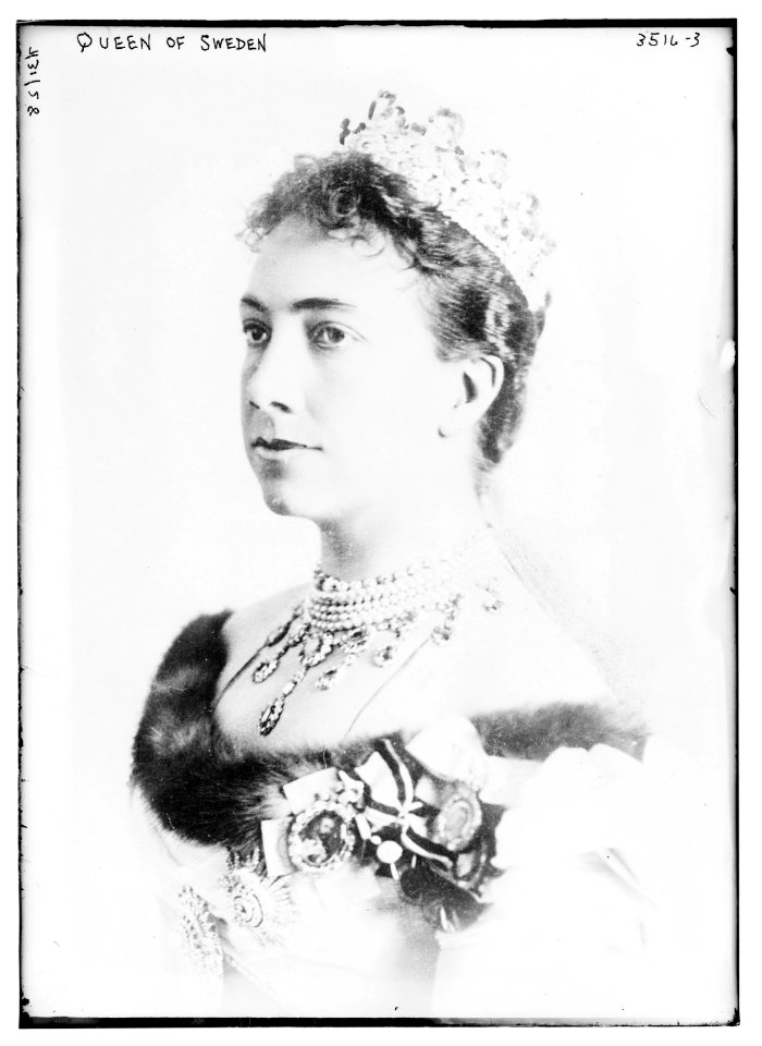 Queen of Sweden LCCN2014699249