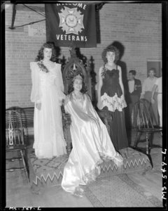 Queen of the Fourth of July celebration here sponsored by VFW, from left to right, Fosca Polni, Bessie Sampino... - NARA - 540481