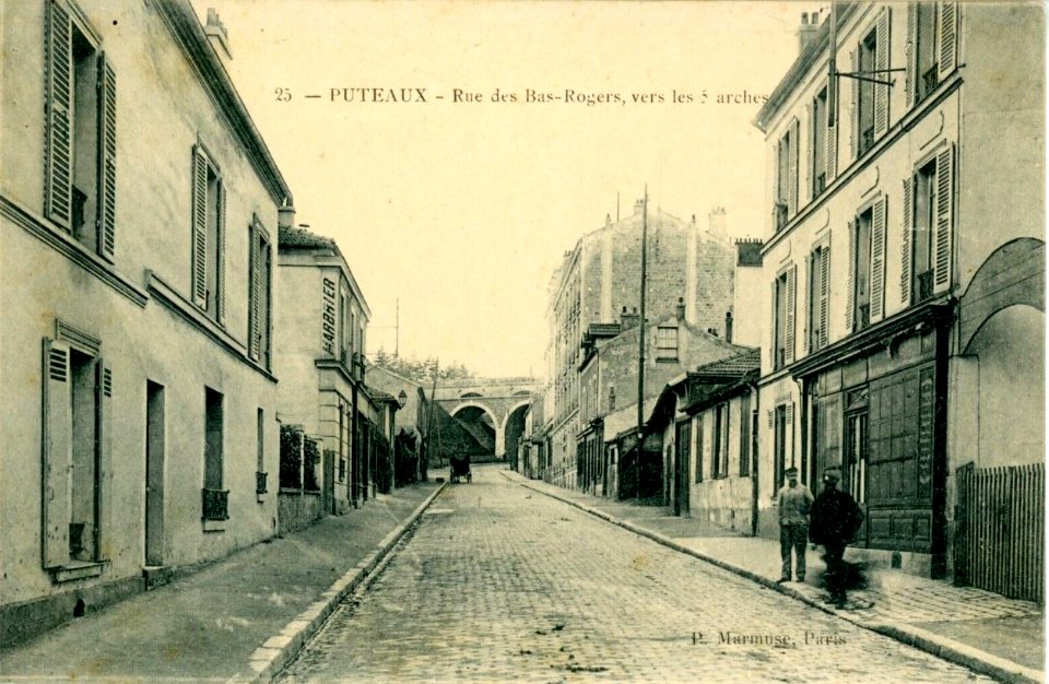 Puteaux.Rue des Bas-Rogers