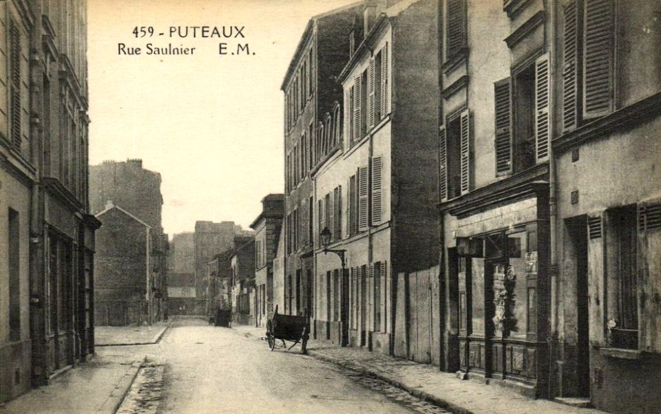 Puteaux.Rue Saulnier