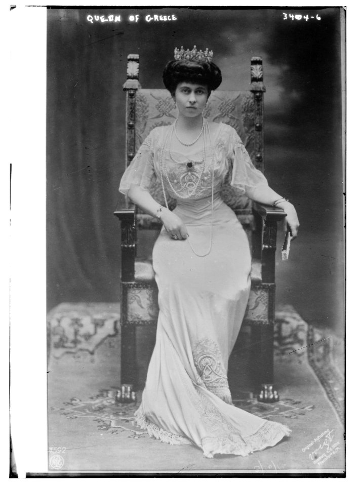 Queen of Greece LCCN2014697258