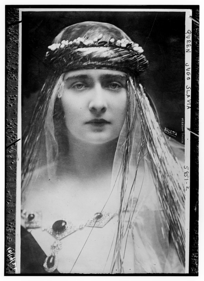 Queen of Jugoslavia LCCN2014715226
