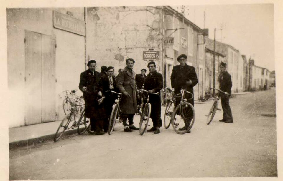 PUYDROUARD 1940- 21