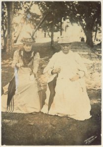 Queen of Rarotonga with Mrs. Seddon photo