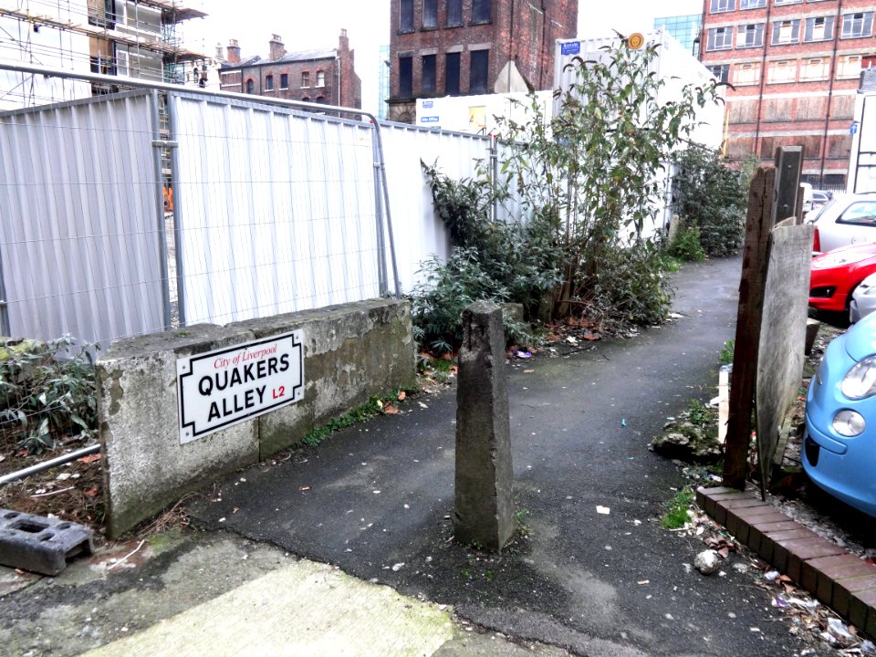 Quakers Alley, Liverpool, 28 Nov 2014 (1)
