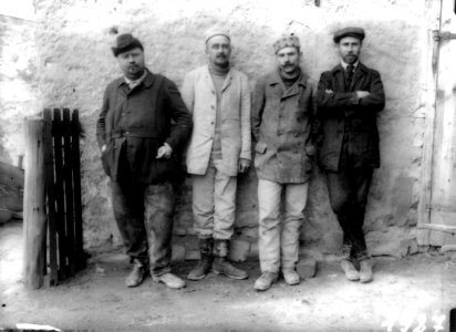 Pál-völgyi-barlang 003 a barlang kutatói 1910 - Bekey I. G