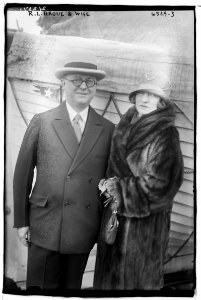R.L. Hague & wife LCCN2014719172