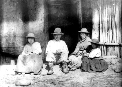 Quichuafamilj. Moxos Province. Bolivia - SMVK - 002316