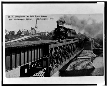 R.R. bridge on the Belt Line across the Sheboygan River, Sheboygan, Wis. LCCN2001695450