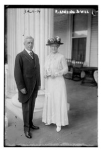 R. Lansing & wife LCCN2014702595
