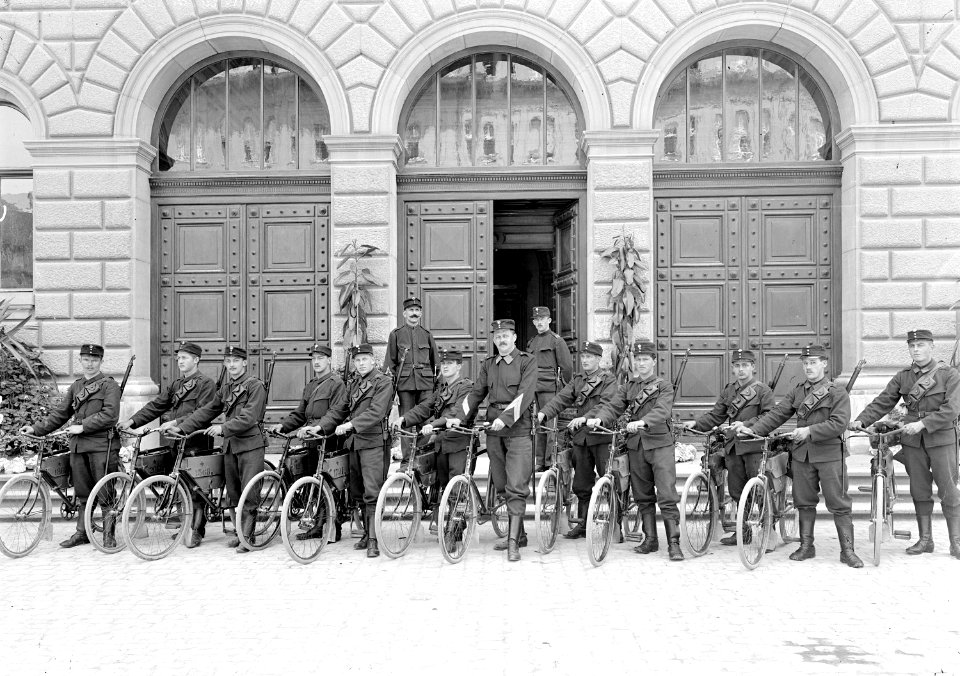 Radfahrer des Armeestabes - CH-BAR - 3238620
