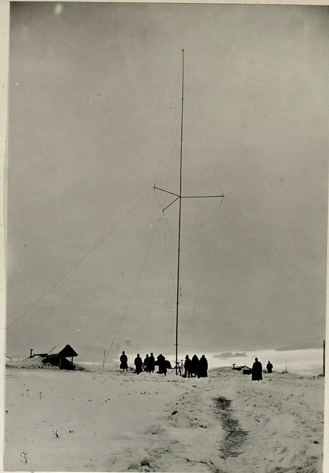 Radio Station Czernowitz (BildID 15715834)
