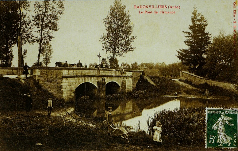 Radonvilliers 05316